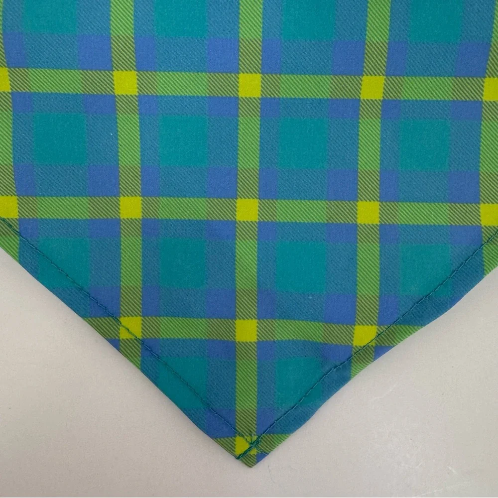 MINISO Pets Plaid Bandana Collar Blue Green 17-26 lb NWT